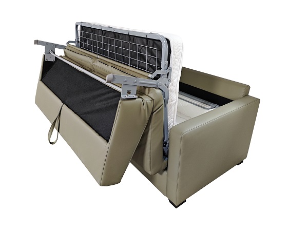 Italian sofas were introduced to China.